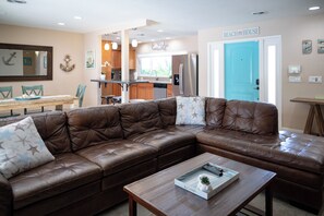 Smart-tv, dvd-spelare och ett filmbibliotek