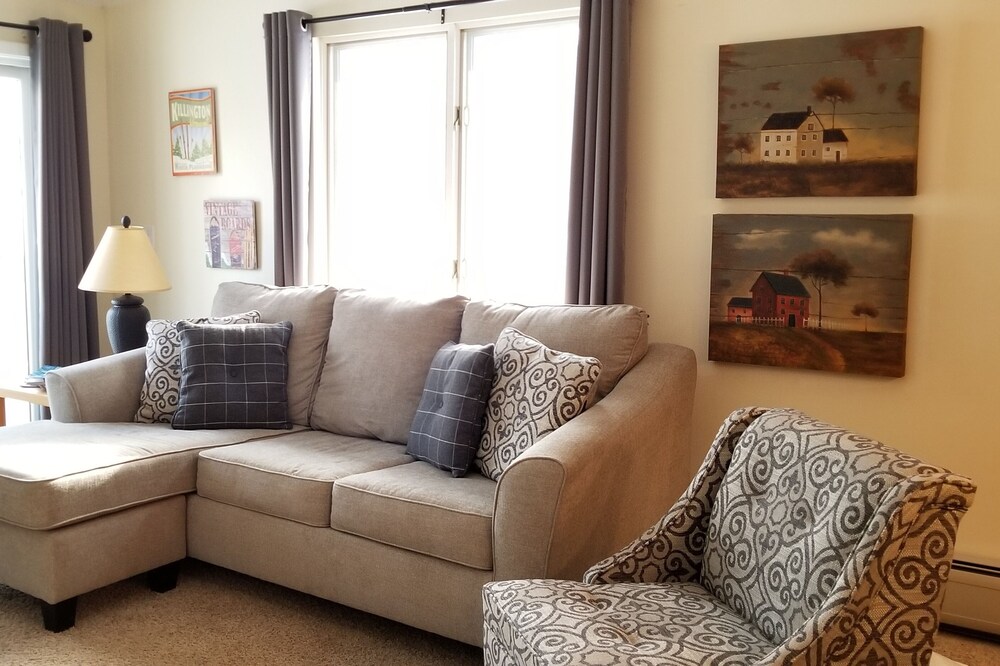 Killington 2 Bdrm Condo with Health Spa and Pool