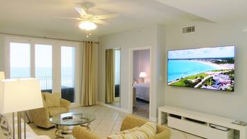 Smart TV, videogiochi, lettore DVD, giocattoli