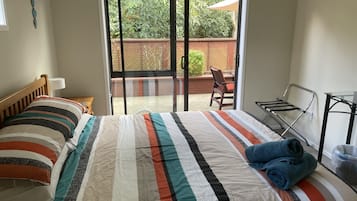 2 chambres, fer et planche Ă repasser, Wi-Fi gratuit, draps fournis