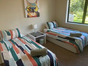 2 habitaciones, tabla de planchar con plancha y wifi gratis 