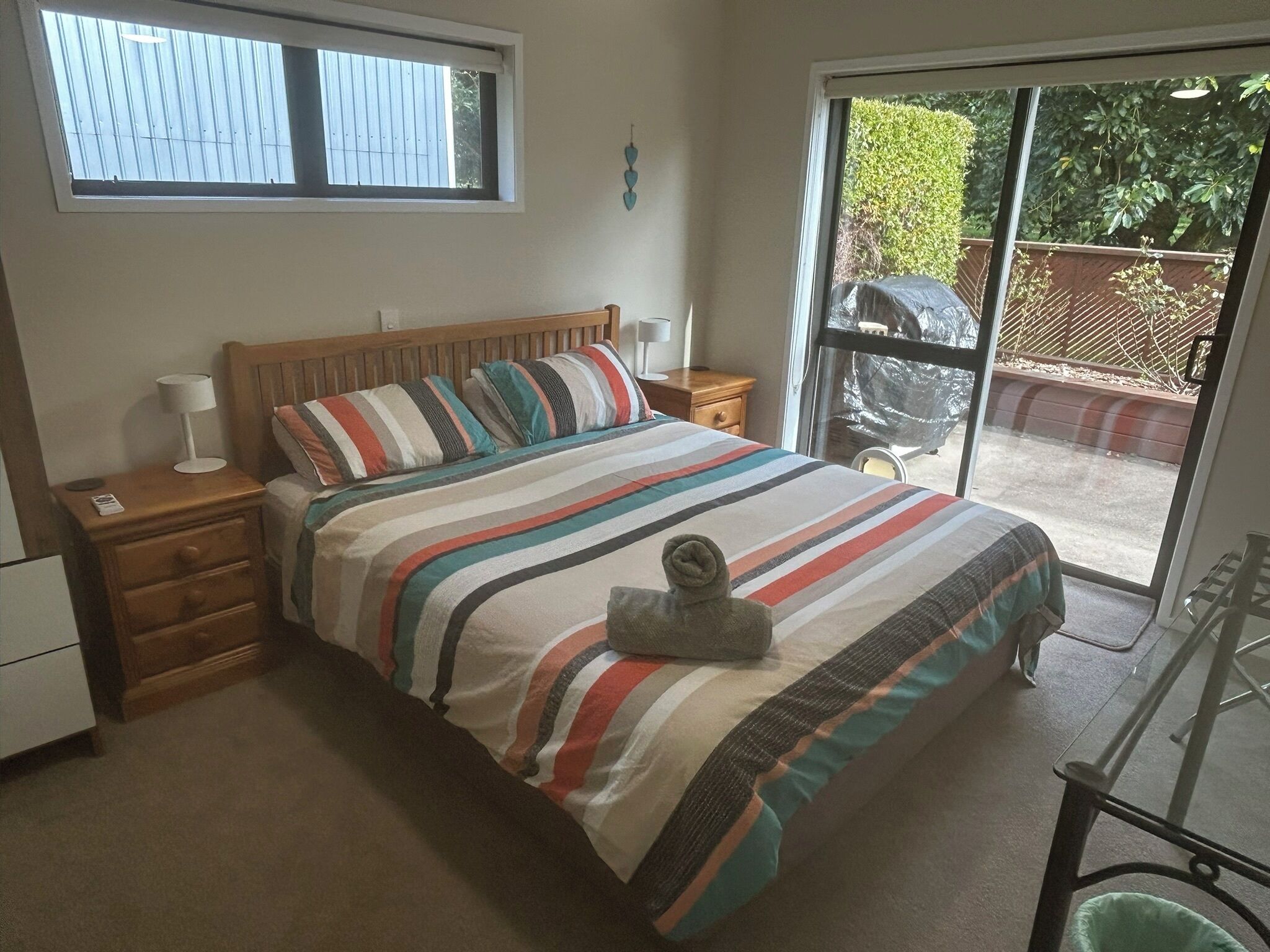 2 chambres, fer et planche à repasser, Wi-Fi gratuit, draps fournis
