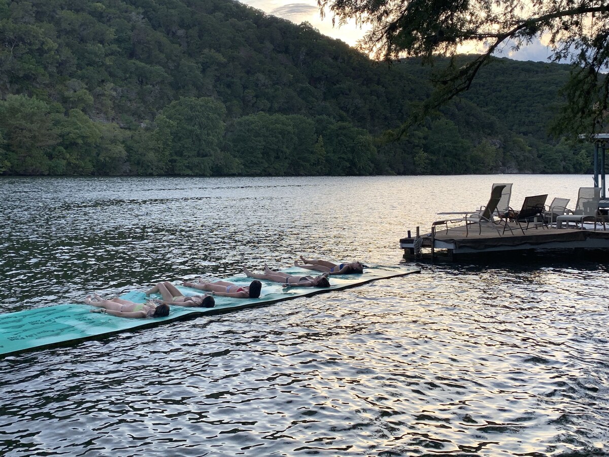Photo 4 of Family Staycation Paradise -Lake Austin Waterfront:Volleyball, Kayaks, Hiking