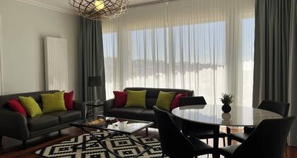 Beautiful quiet apartment with sea views