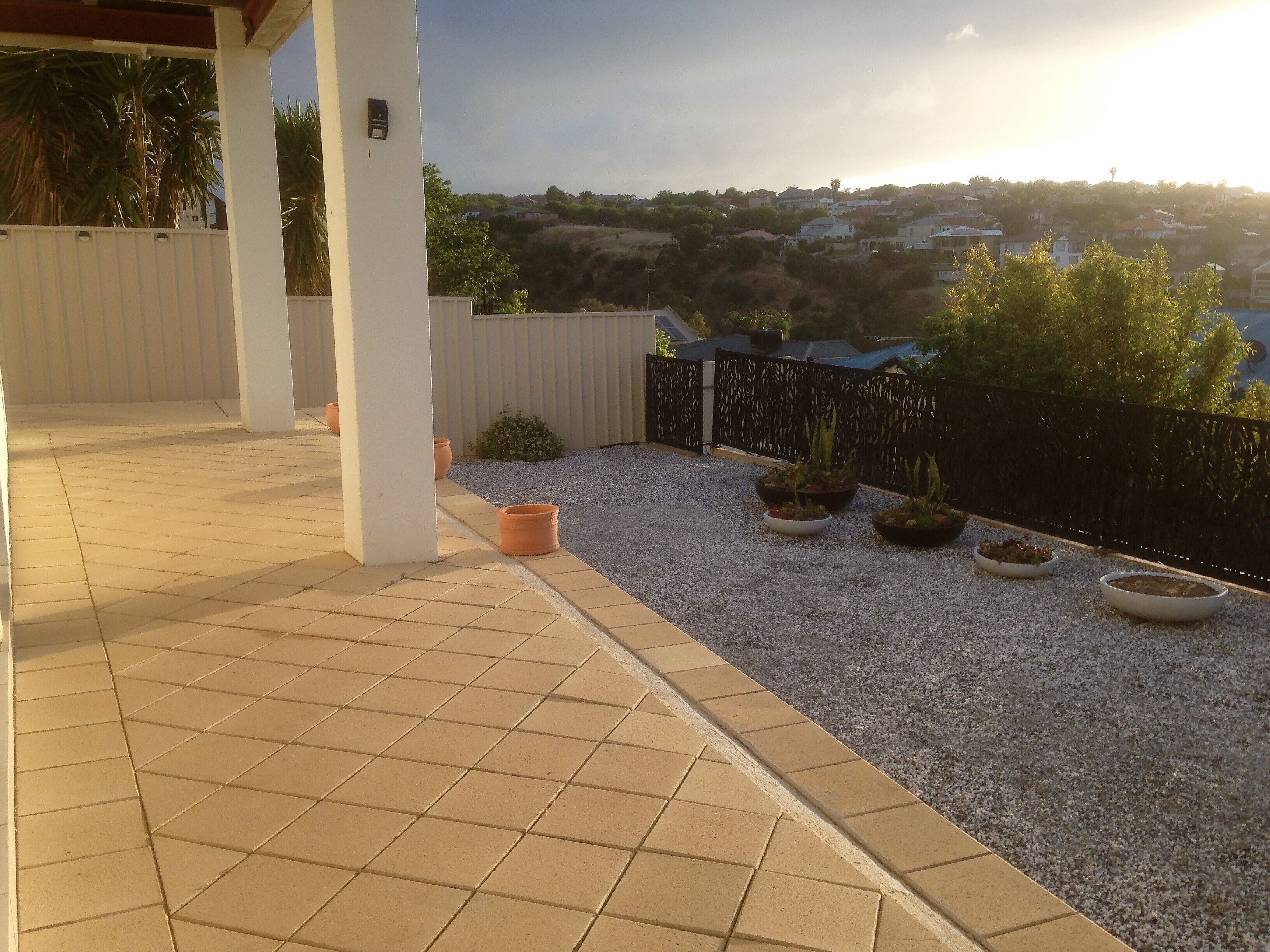 Beautiful quiet apartment with sea views — image 21