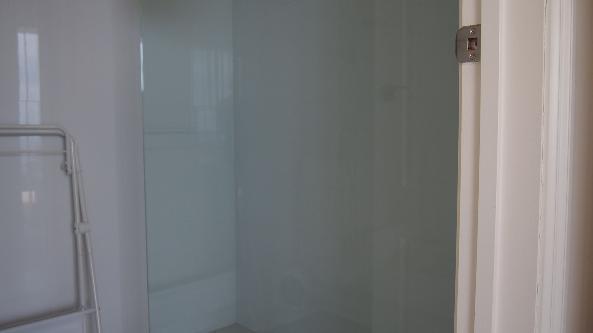 Beautiful quiet apartment with sea views — image 16