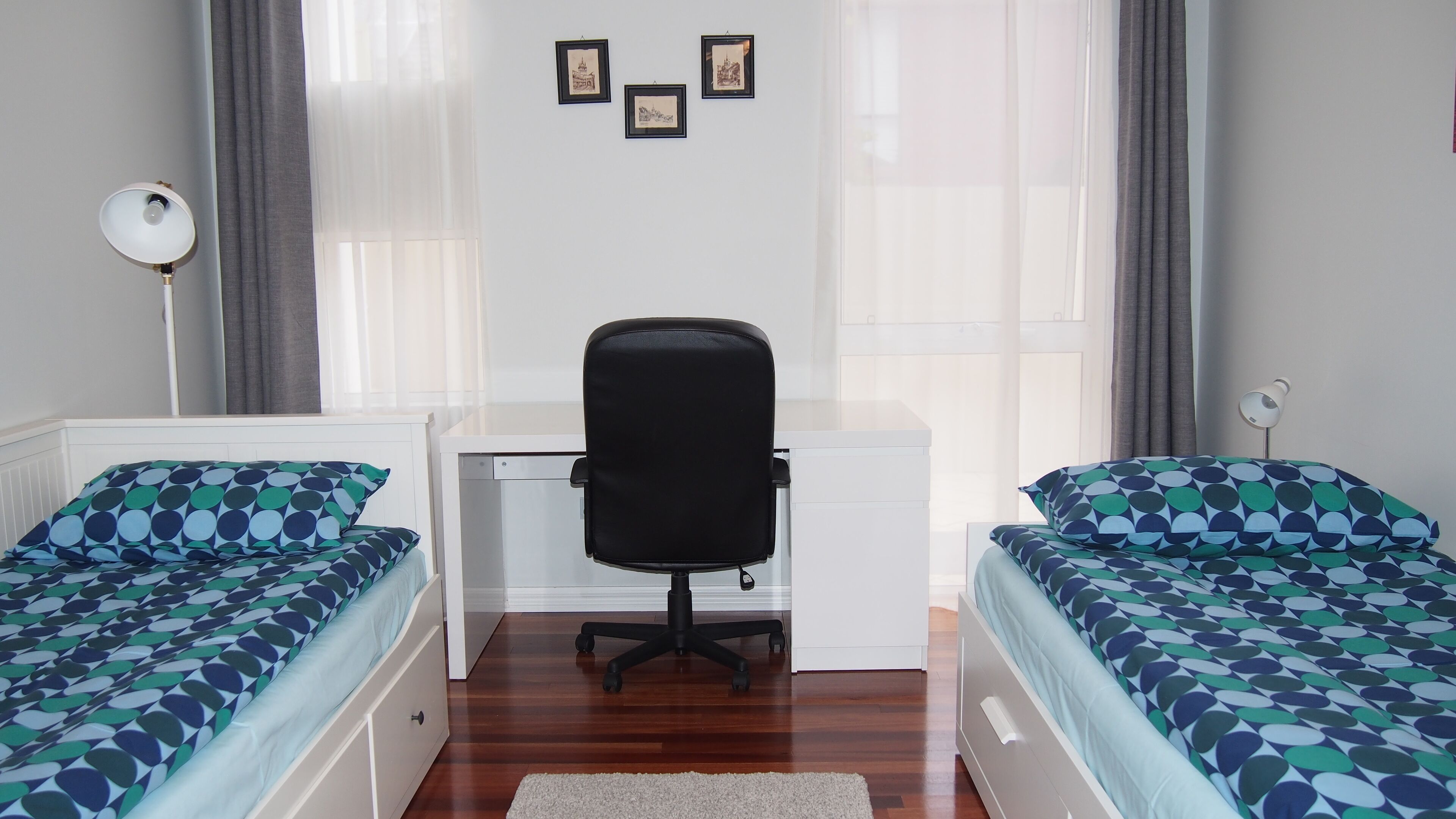 Beautiful quiet apartment with sea views — image 13