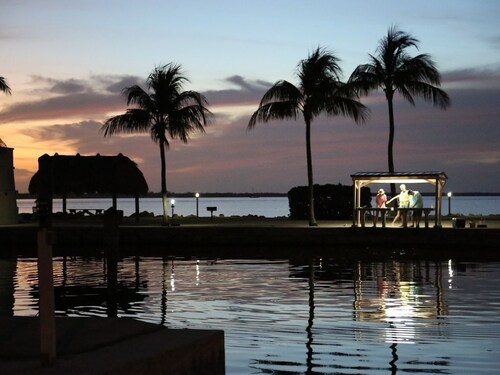 Waterfront Islamorada Condo – Heated Pool, Marina & Deeded Boat Slip