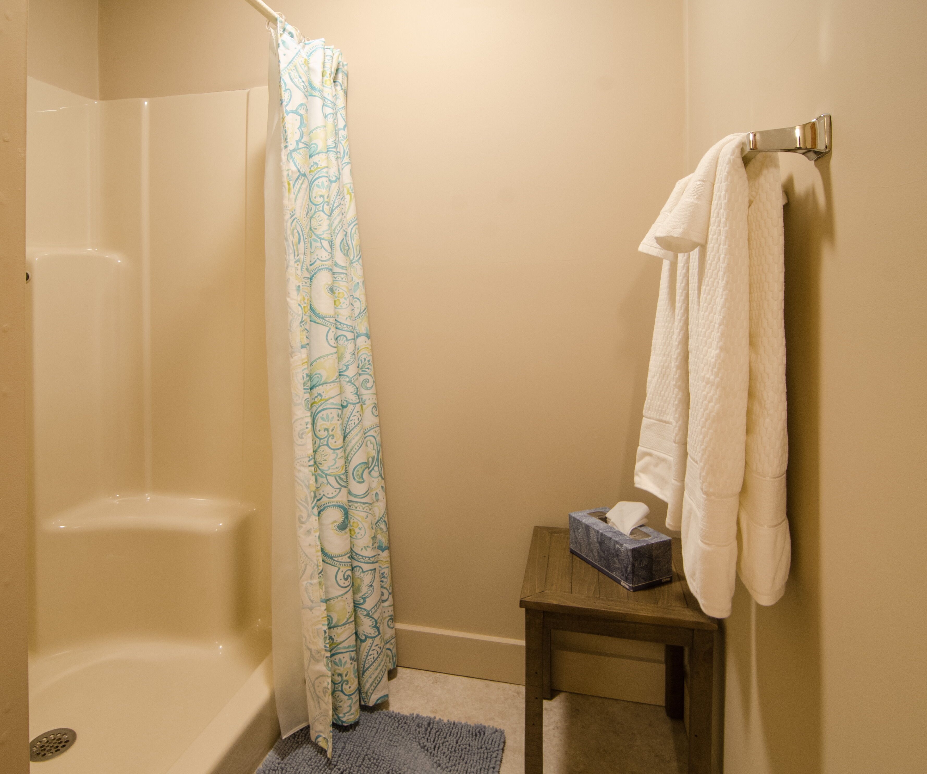 Quiet Country setting with beautiful views-Minutes to Ricketts Glen State Park