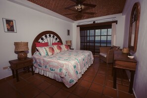 5 chambres, coffre-fort, fer et planche à repasser