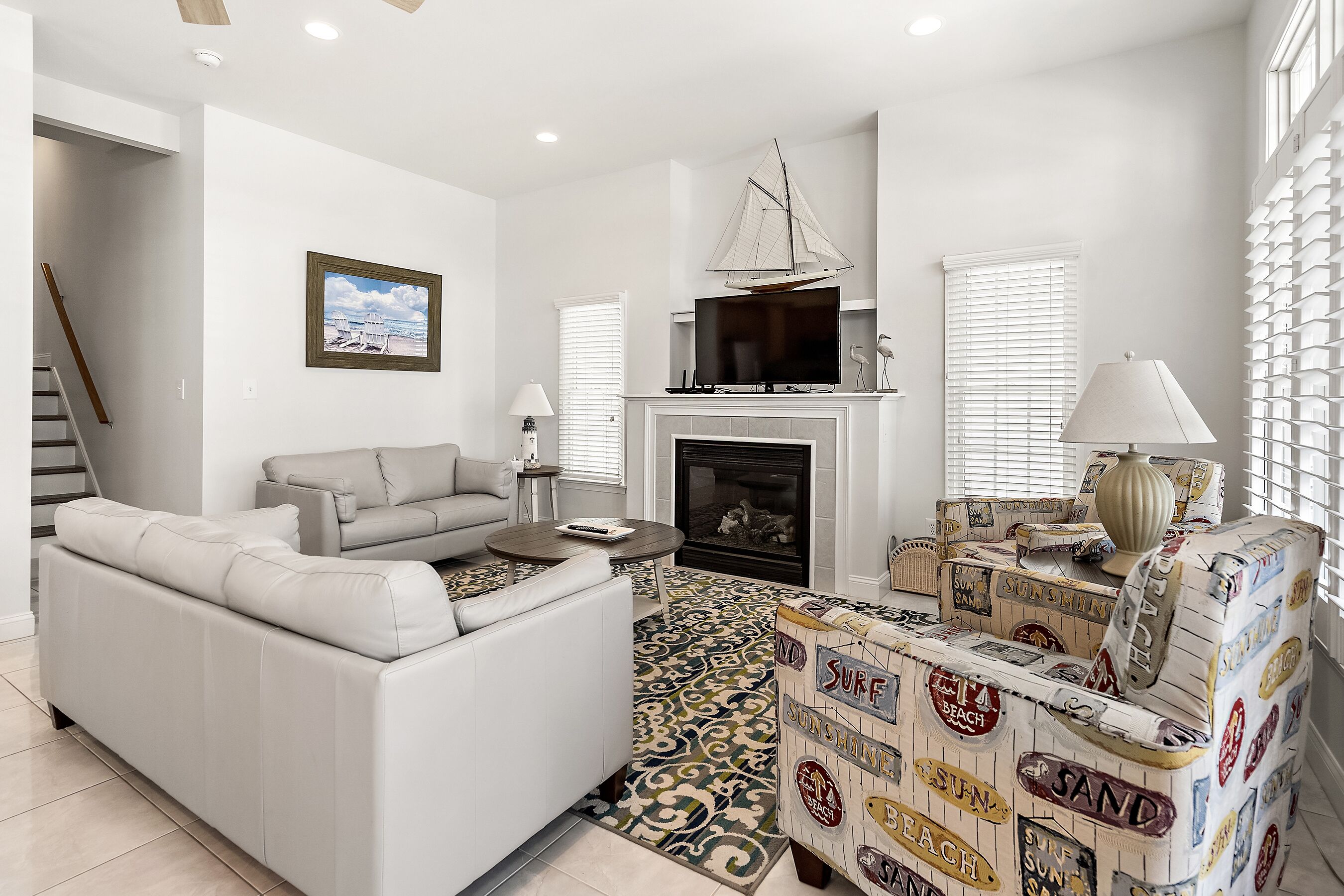 UPGRADED 4BR/2BTH-1ST FL Book Your OC Getaway Now!