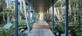 'Tanglewood' Luxury Architectural Home w/ heated magnesium pool