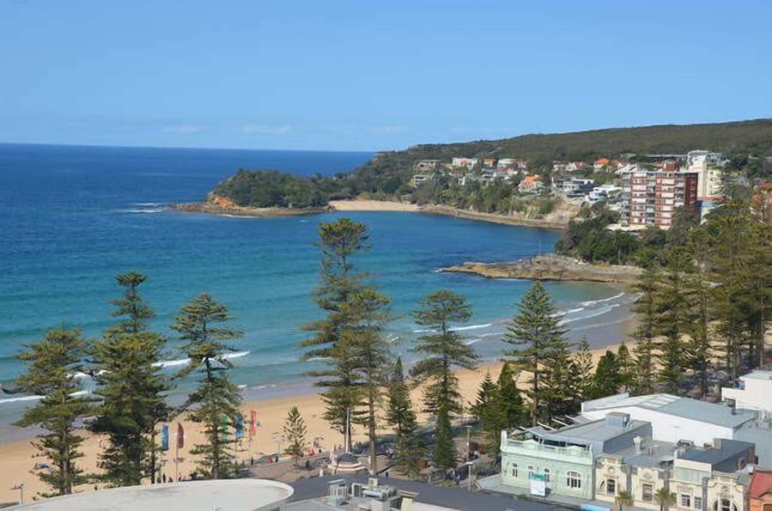 Manly Seaside Bliss 1 br apartment fabulous views — image 17