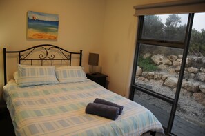 5 bedrooms, iron/ironing board, travel cot, free WiFi