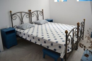 3 quartos, ferros/tábuas de passar roupa, Wi-Fi, roupa de cama