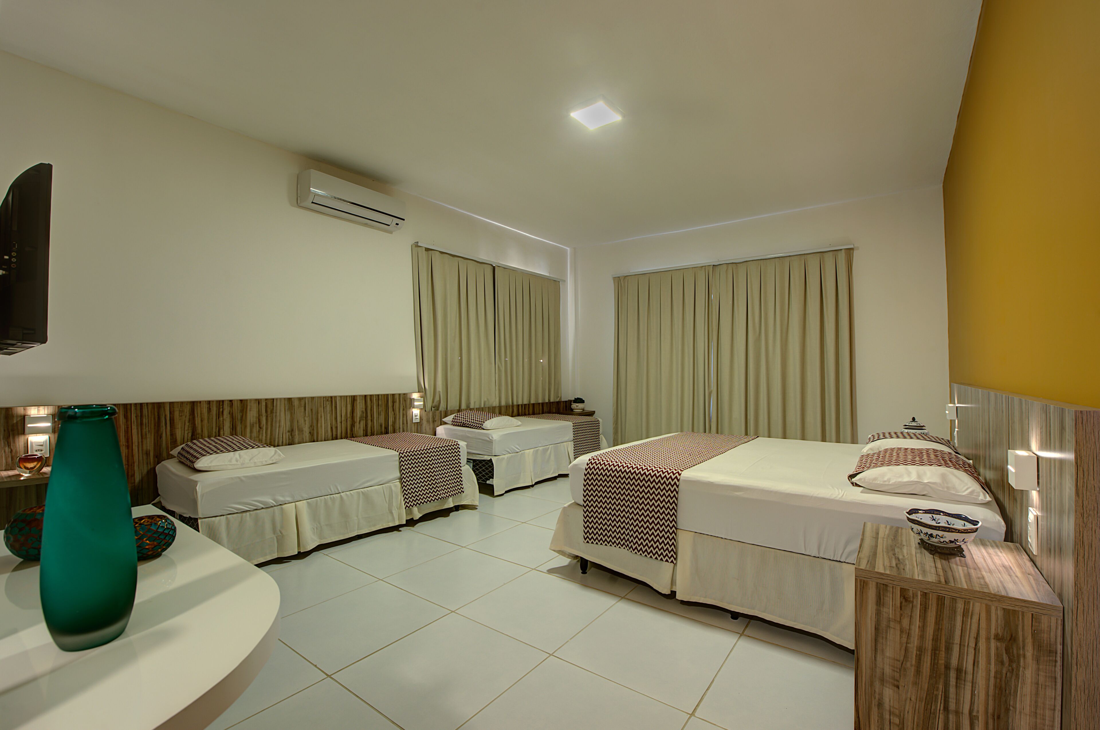 MANSION SEA VIEW - 8 Suites AR / TV / CamaBox / Hot Water-BEACH PARK