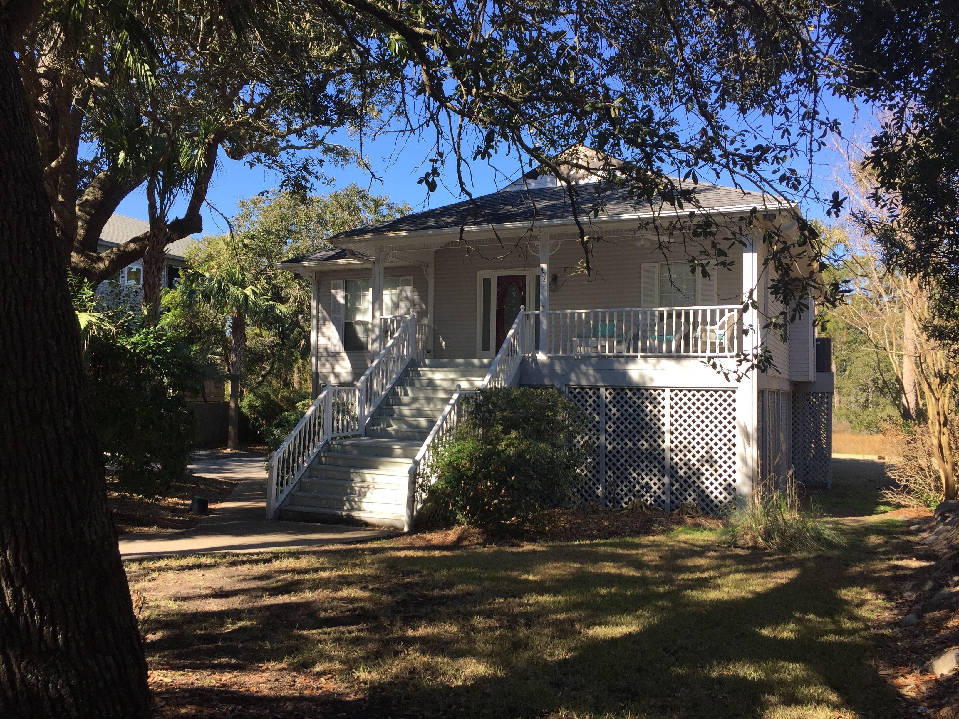 Beautiful, Private Home! Enjoy the Peace and Quiet.  One block to beach. WiFi