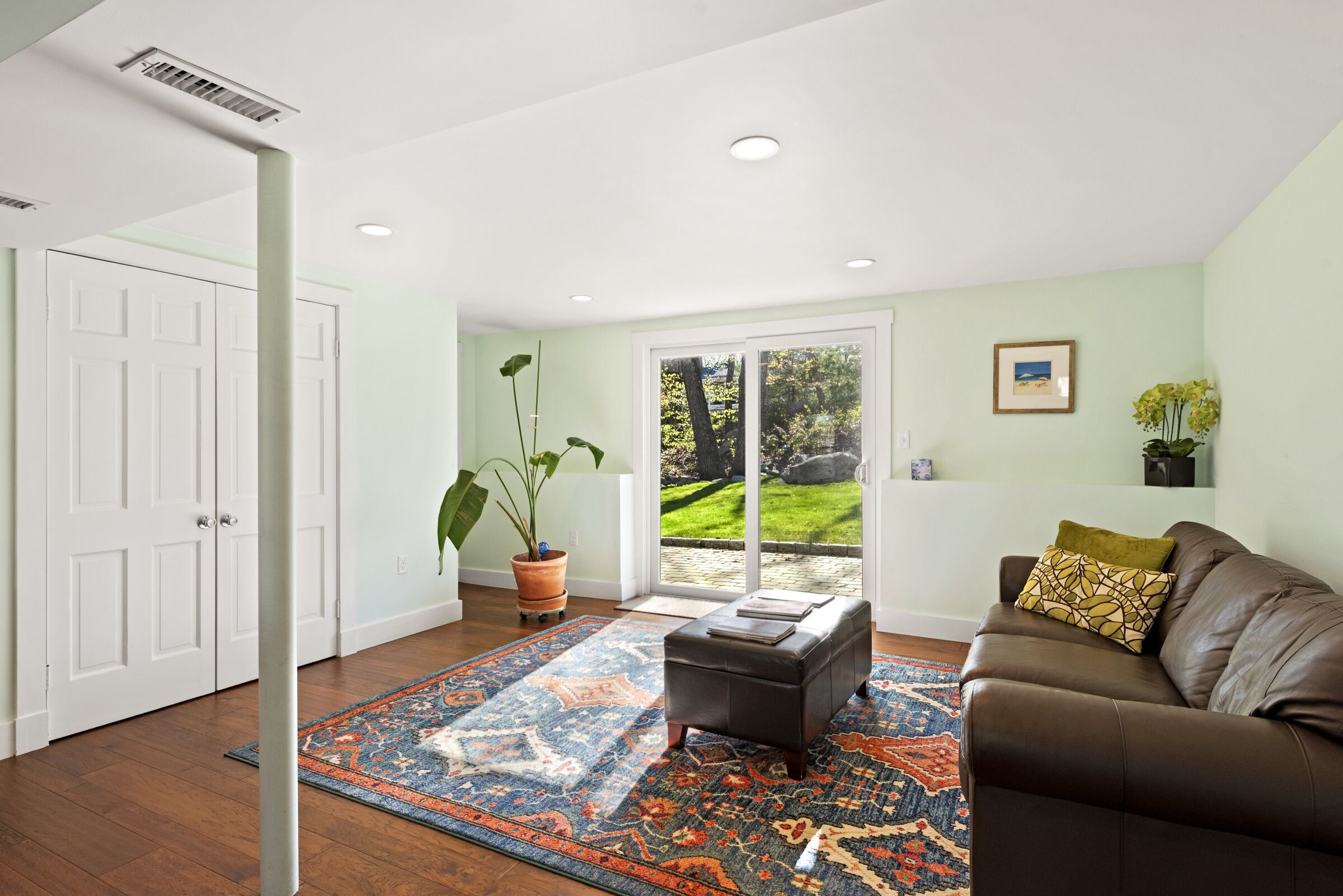 Ocean View - Great Location | Beautiful, Warm & Spacious.