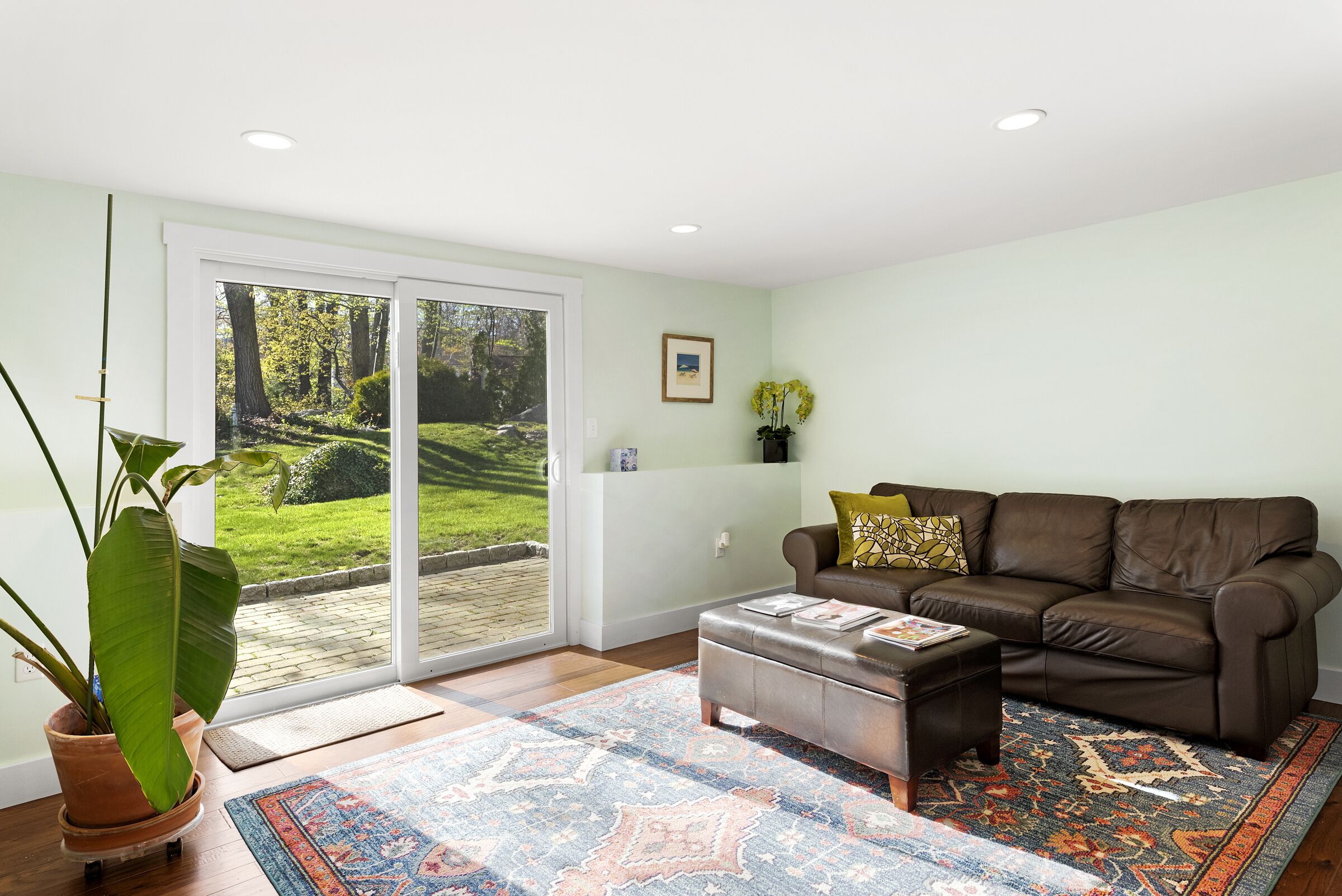 Ocean View - Great Location | Beautiful, Warm & Spacious.