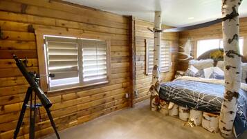 4 quartos, ferros/tábuas de passar roupa, berço de viagem, Wi-Fi