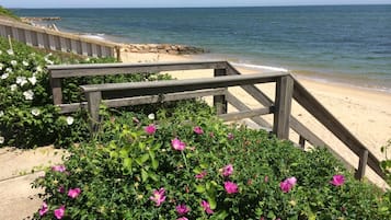 Private beach, sun-loungers