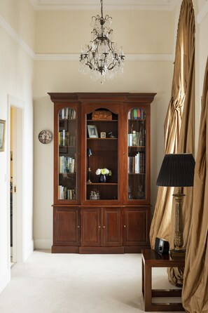 Interior - A  stylish and sophisticated property centrally located in Howth (Howth)