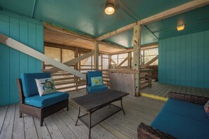 Interior - Oceanfront home featuring 500 square foot Oceanfront deck! (Kitty Hawk)