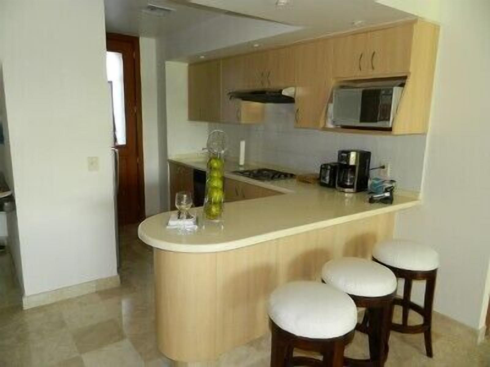 Sun, Sand, Golf, Beach, Family Activities