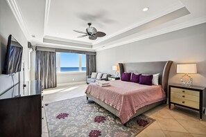 8 bedrooms, free WiFi, bed sheets
