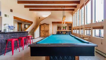 Spielezimmer