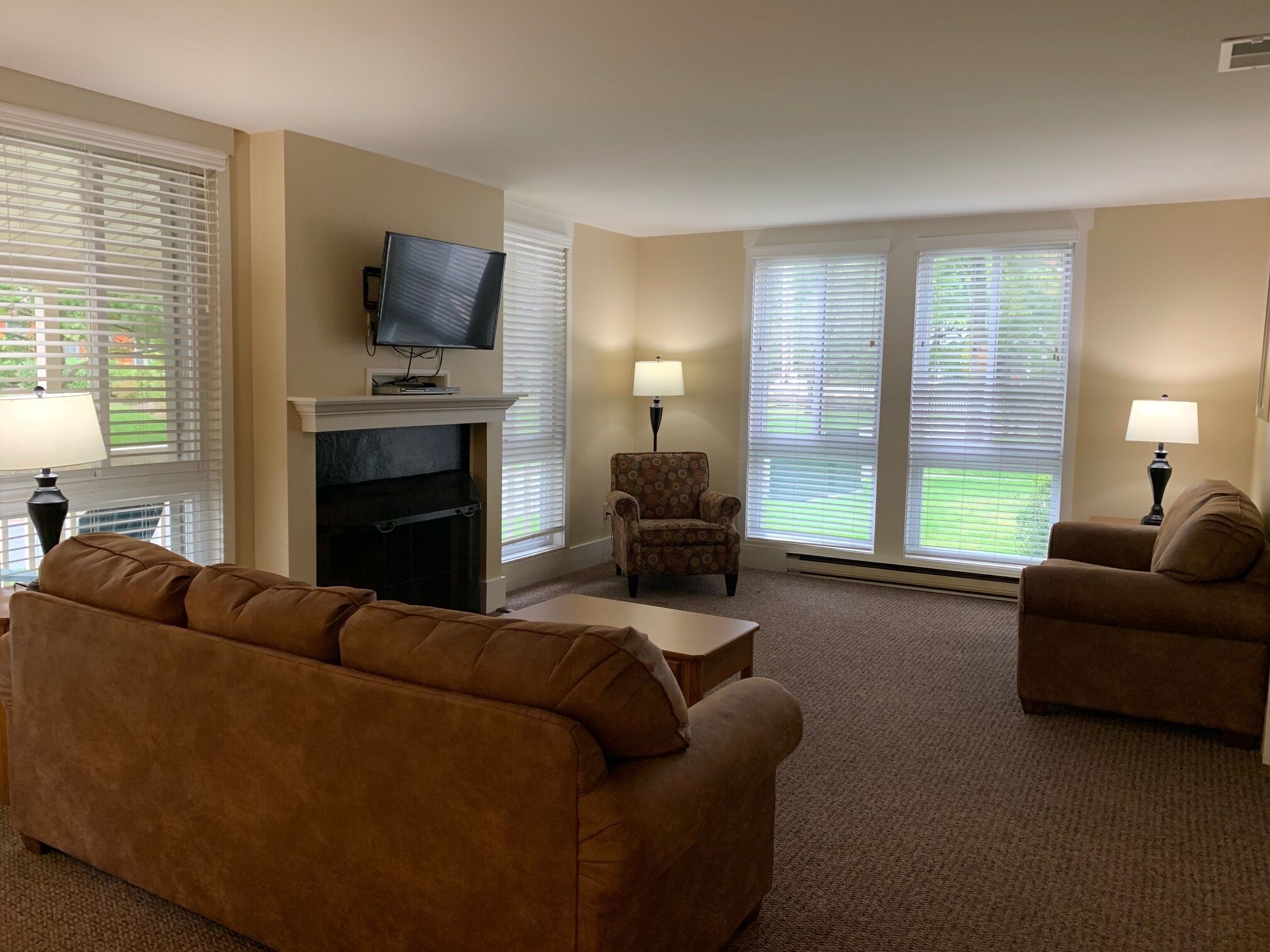 Beautiful resort in the heart of it all!