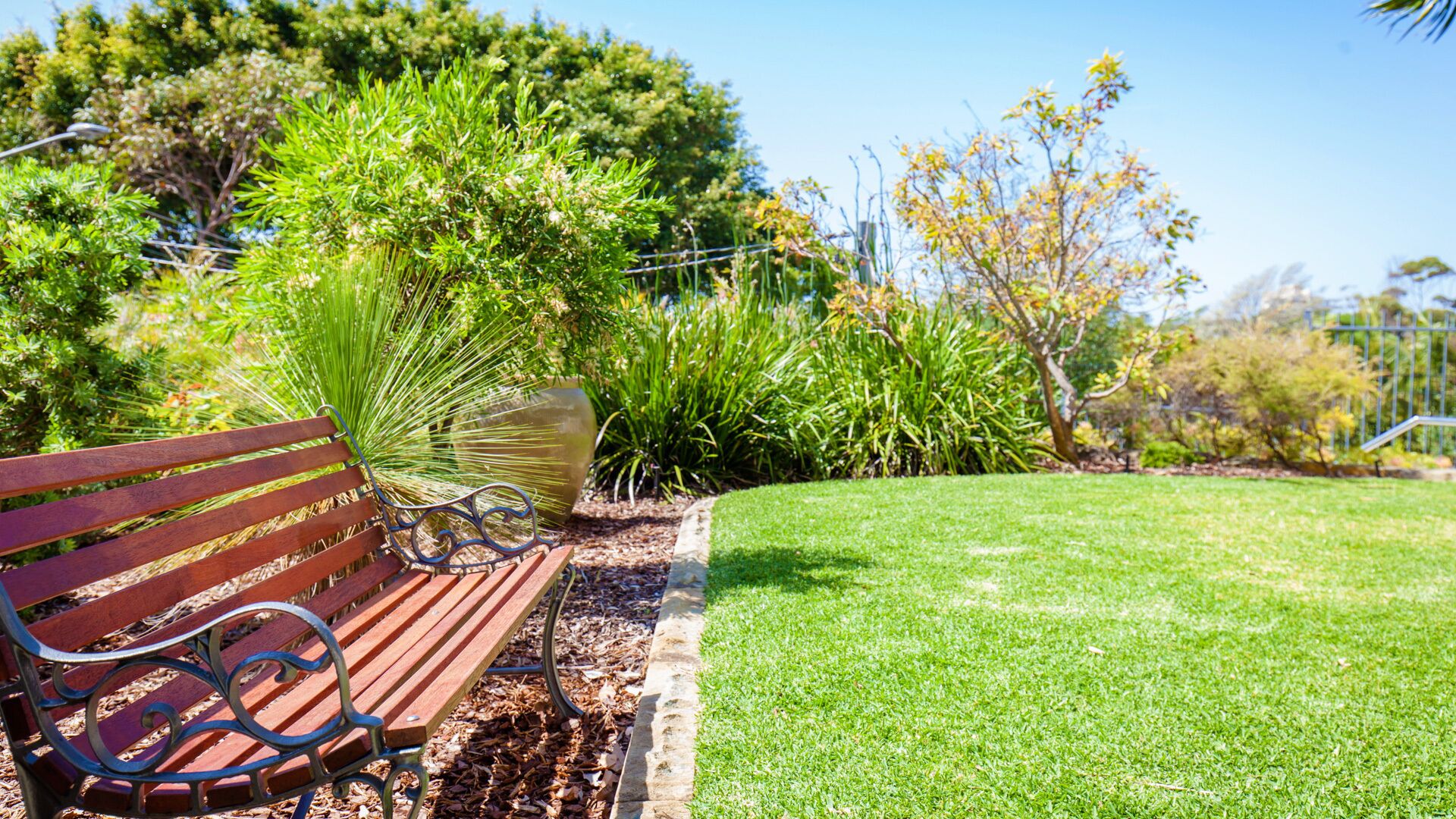 Manly Blue Retreat Apartment — image 15