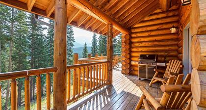 Luxurious Log Cabin Five minutes from Breckenridge Ski Slopes - 4 Master Suites!