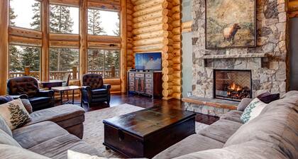 Ylellinen hirsimökki Viisi minuuttia Breckenridge-laskettelurinteistä - 4 Master Suites!