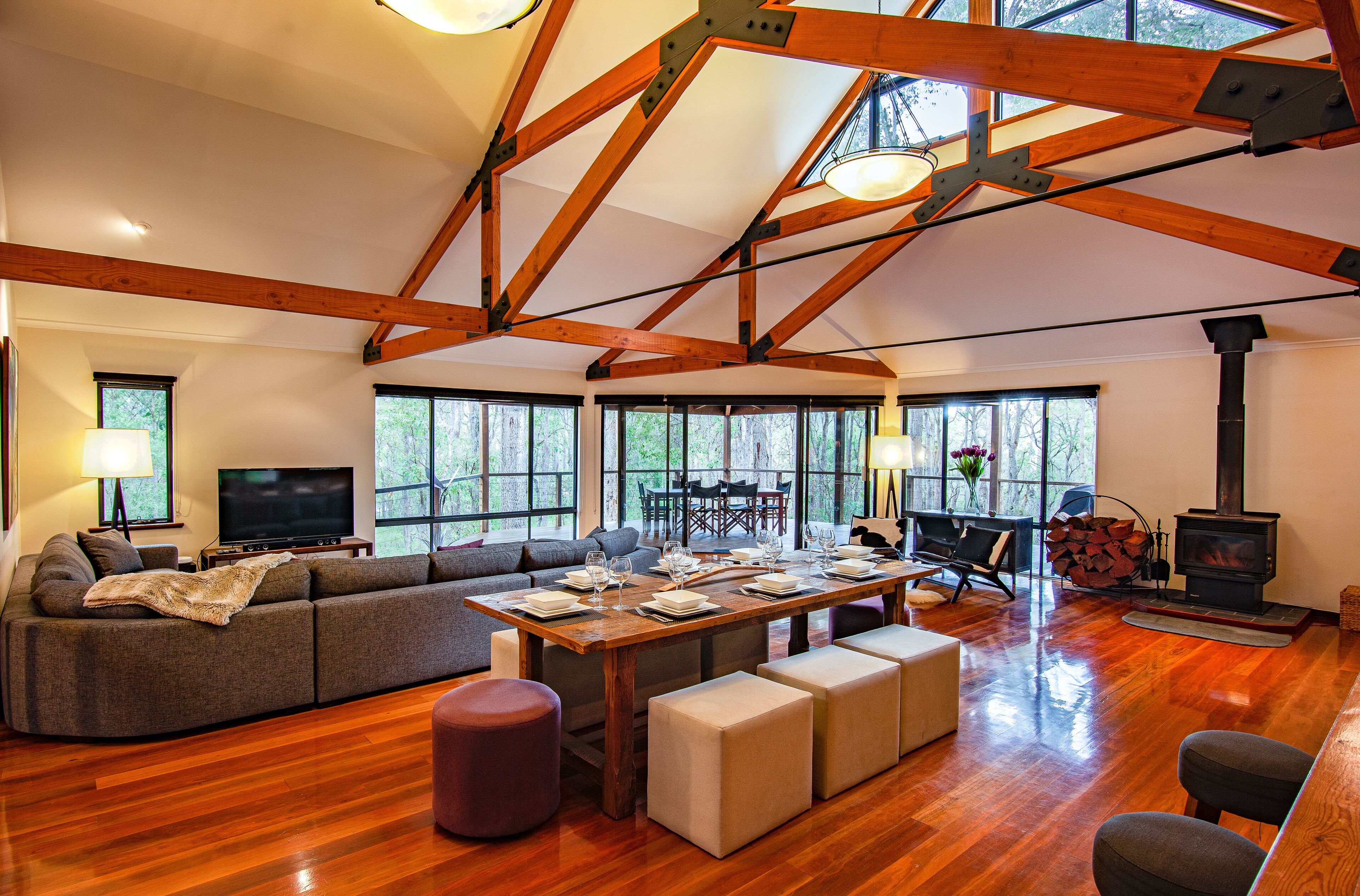 Calistoga Chalet - A Luxurious Chalet in the Trees!