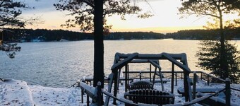 Traverse City close to downtown Waterfront Spider Lake, On-site Rentals, Pets ok