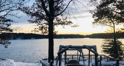 Windjammer Resort Cabin # 8 - Traverse City, Frente al lago Spider