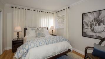 7 bedrooms, iron/ironing board, travel cot, free WiFi