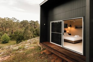 3 makuuhuonetta, silitysrauta/-lauta, vauvan matkasänky, ilmainen Wi-Fi