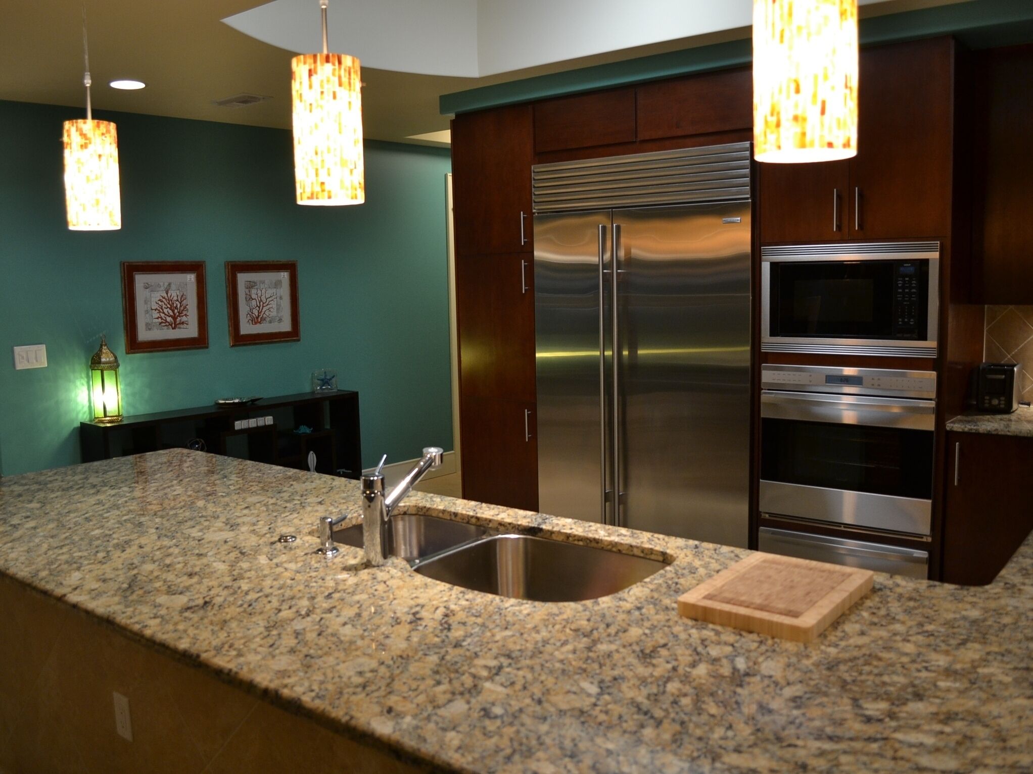 Be COOL this Fall: Turquoise Place Cat's Meow's IT factor, makes you Purr! C2007