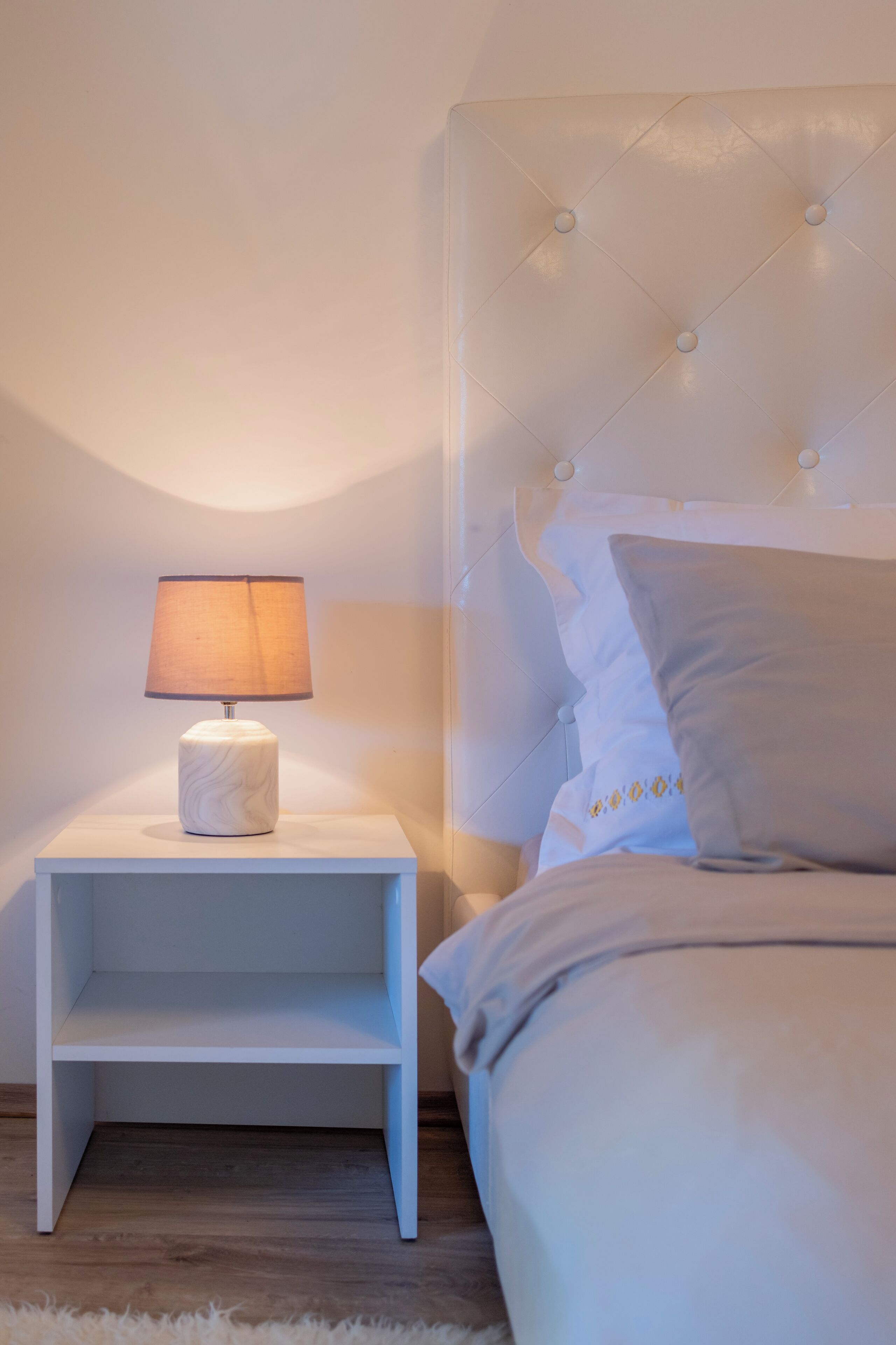 1 chambre, fer et planche à repasser, lit parapluie, Wi-Fi gratuit