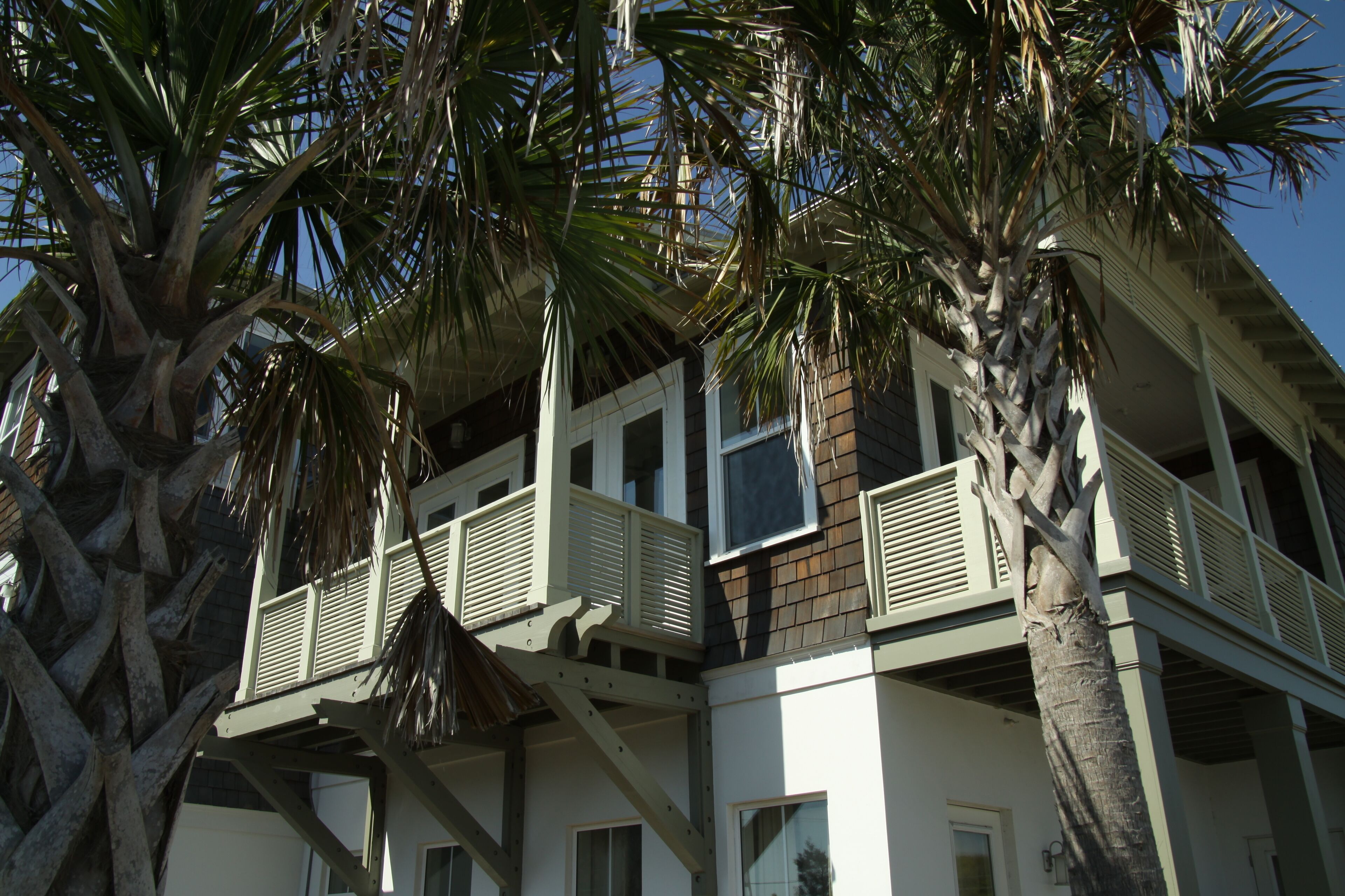 2 story townhouse with main living area on second floor. 