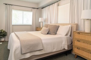 5 bedrooms, desk, iron/ironing board, free WiFi