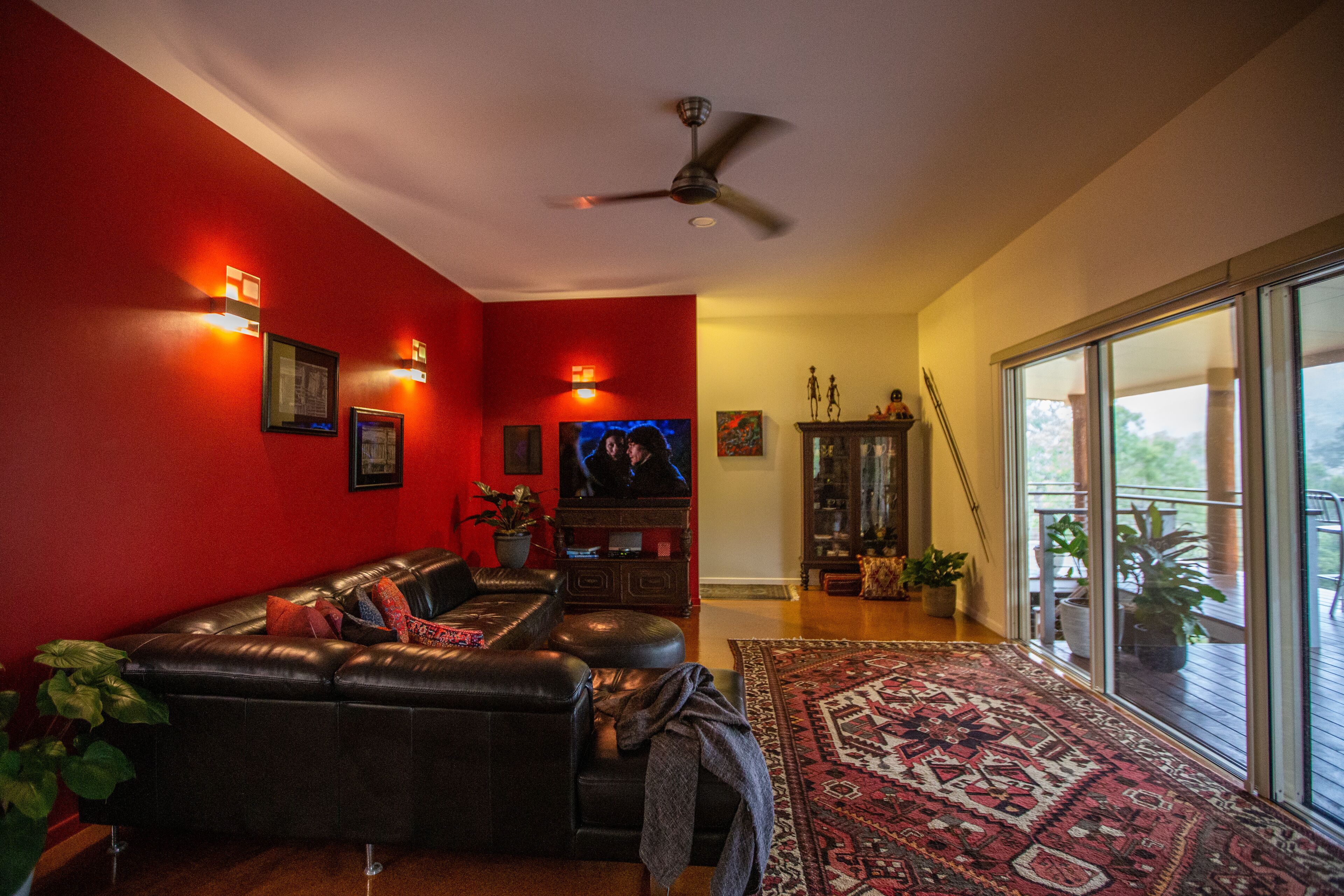 Beautiful river frontage Luxury acreage House