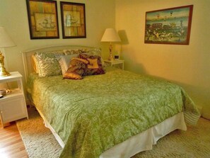 3 عدّة غرف نوم ومكواة/لوح كي وخدمة الإنترنت