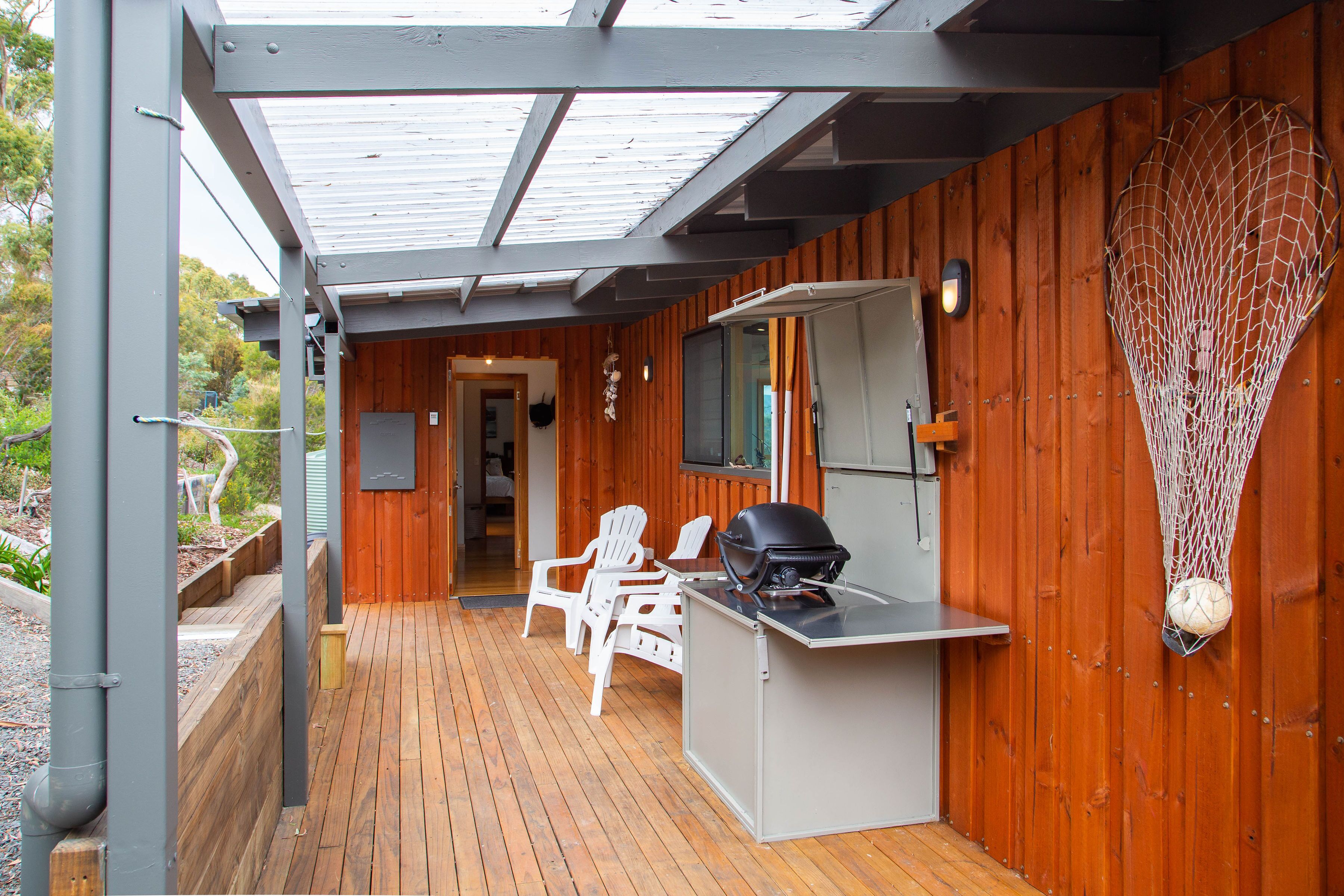 No41 Dennes Point -Beach holiday home — image 3