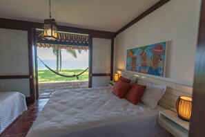 4 chambres, fer et planche à repasser, Wi-Fi gratuit, draps fournis