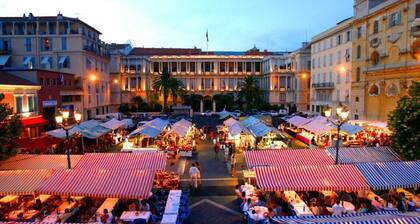 Central Luxury On Prestigious Bd Victor.hugo (2min Walk Pedestrian Zone & Beach)