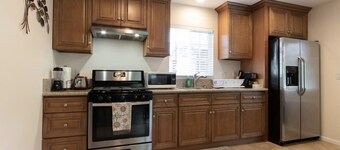 Guest House with its own entrance. Has WiFi and Close to Disneyland