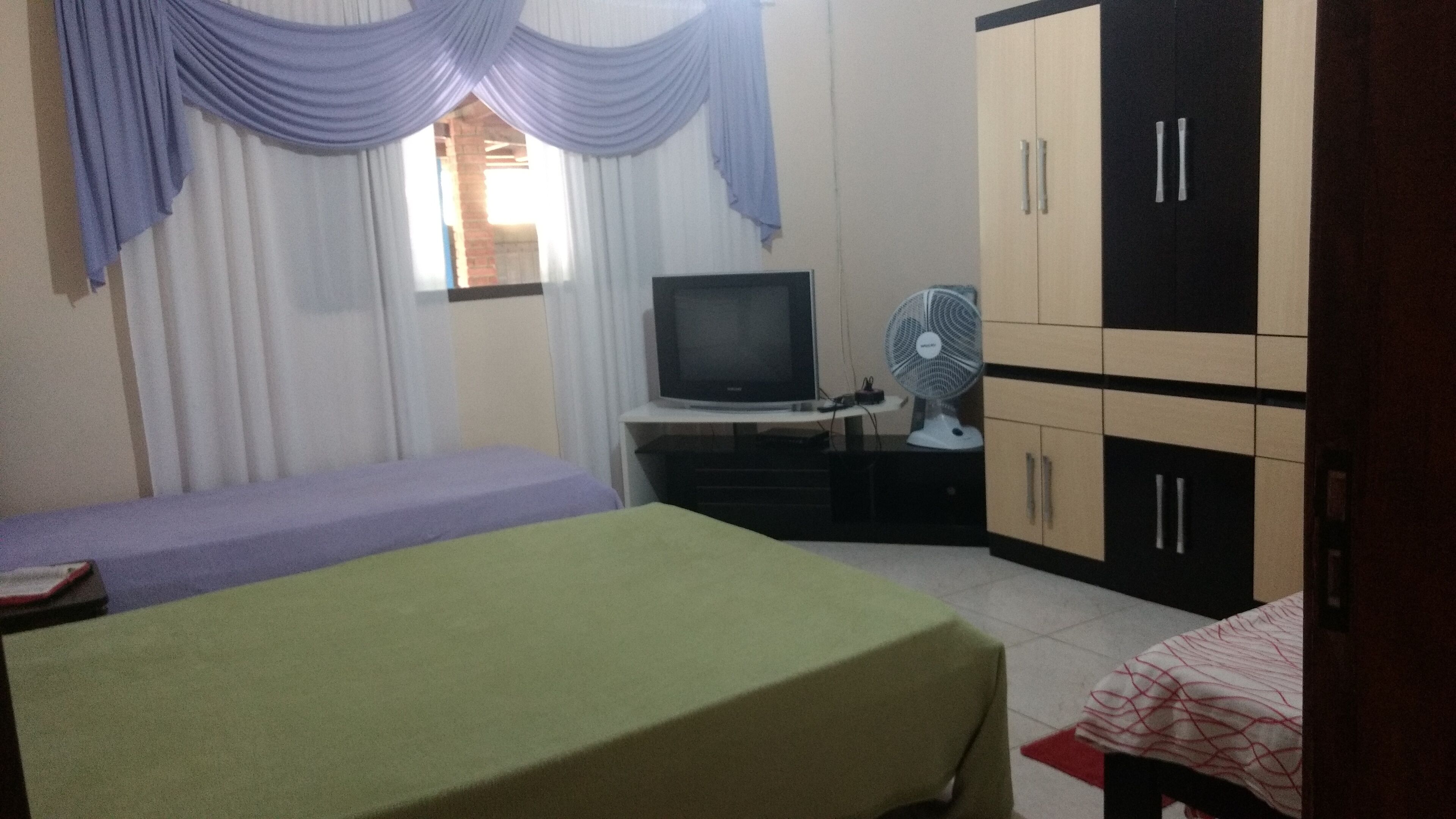 WI-FI, SWIMMING POOL WITH HYDRO AND LED, BARBECUE, PING- PONG.